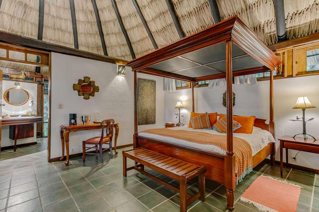 The Lodge At Chaacreek San Ignacio Ruang foto