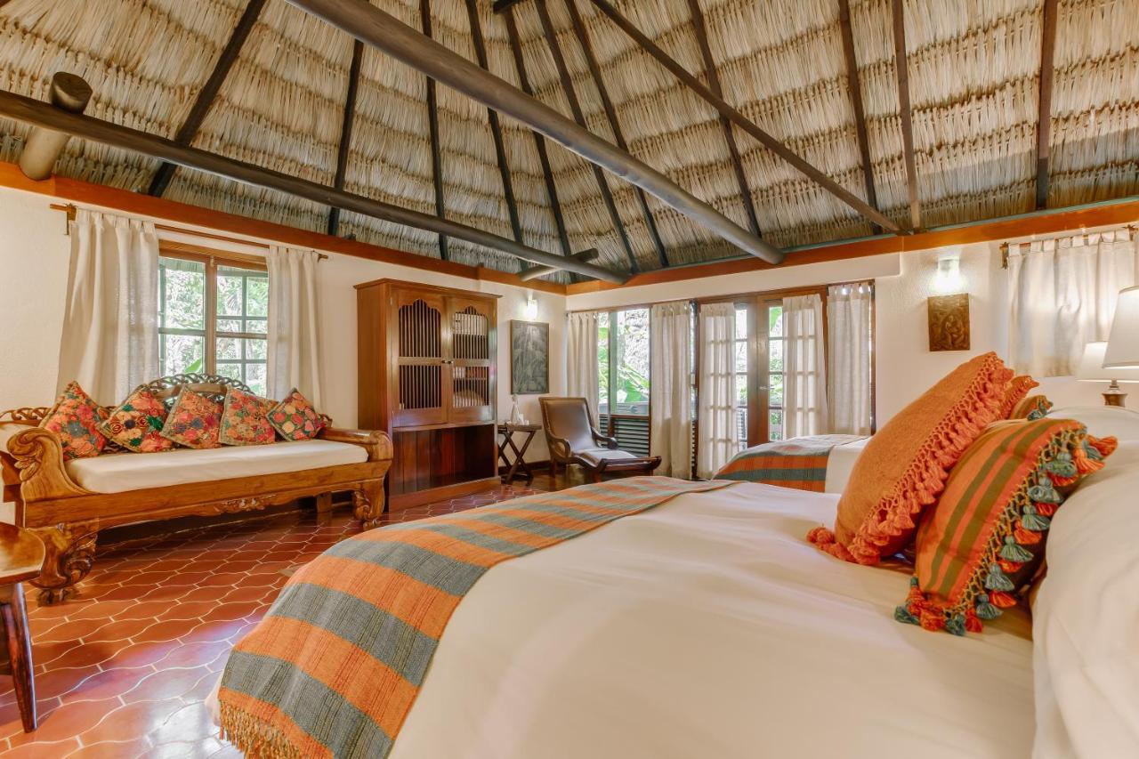 The Lodge At Chaacreek San Ignacio Bagian luar foto