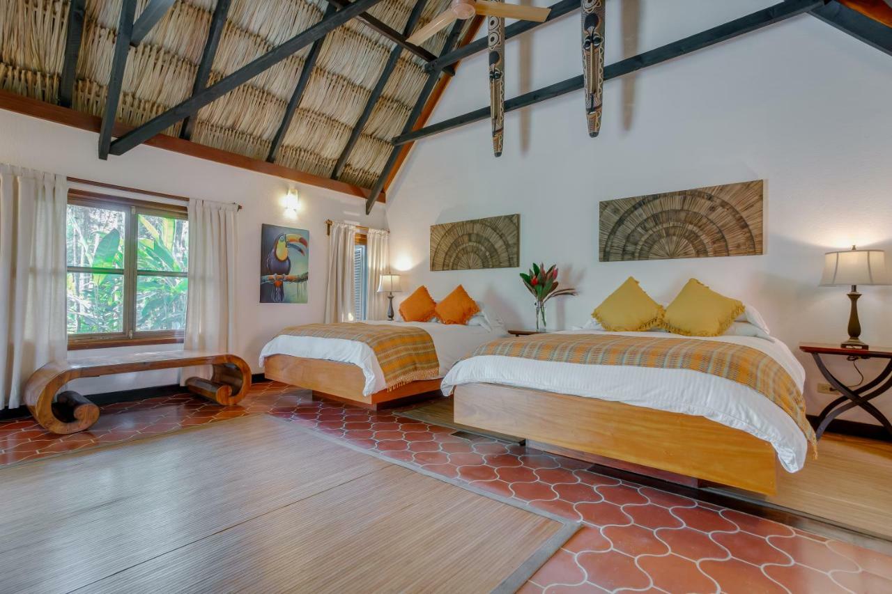 The Lodge At Chaacreek San Ignacio Bagian luar foto